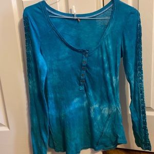 FREE PEOPLE LONG SLEEVE TOP